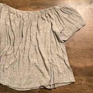 Acemi Off the Shoulder Long Crop